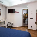 ゲストハウス Amalfi Coast サレルノ