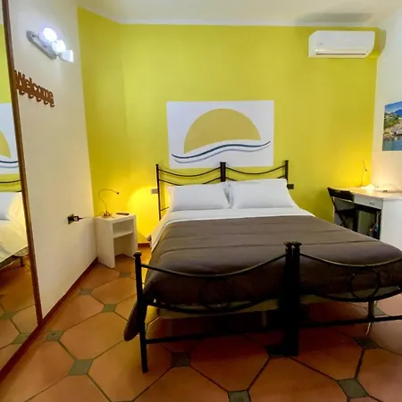 Amalfi Coast Guest house Salerno
